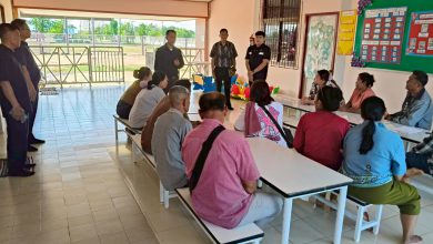 Photo of วันที่ 6 มีนาคม 2569 นายเผ่าพันธ์ เสมาทอง นายก อบต.โนนหมากมุ่น พร้อมคณะผู้บริหาร รองปลัด อบต. และนักวิชาการศึกษา ร่วมประชุมผู้ปกครองของ ศพด.บ้านโนนหมากมุ่น เพื่อชี้แจงรายละเอียดเกี่ยวกับการจัดการเรียนการสอนของ ศพด.บ้านโนนหมากมุ่น